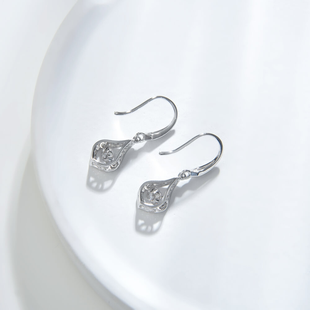 Classic Fashion Design Water Drop Shape 925 Silver Nature Dancing Stone earrings