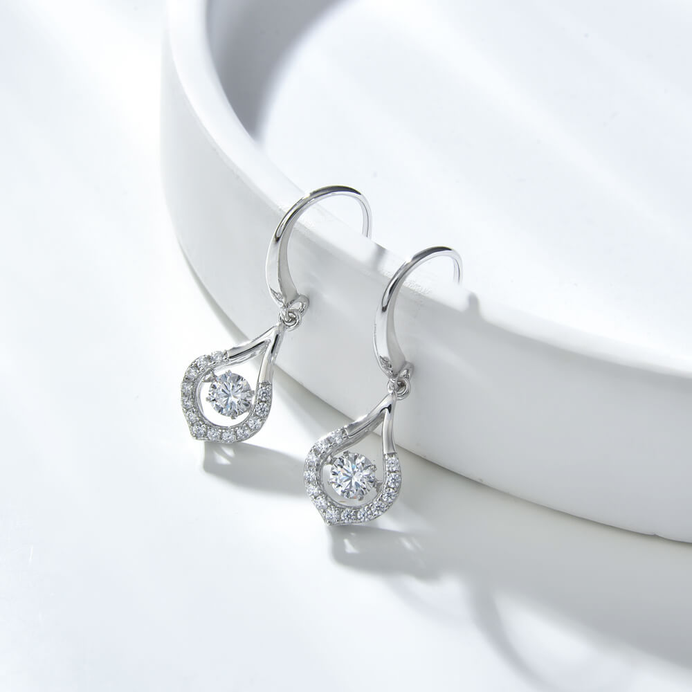 Classic Fashion Design Water Drop Shape 925 Silver Nature Dancing Stone earrings