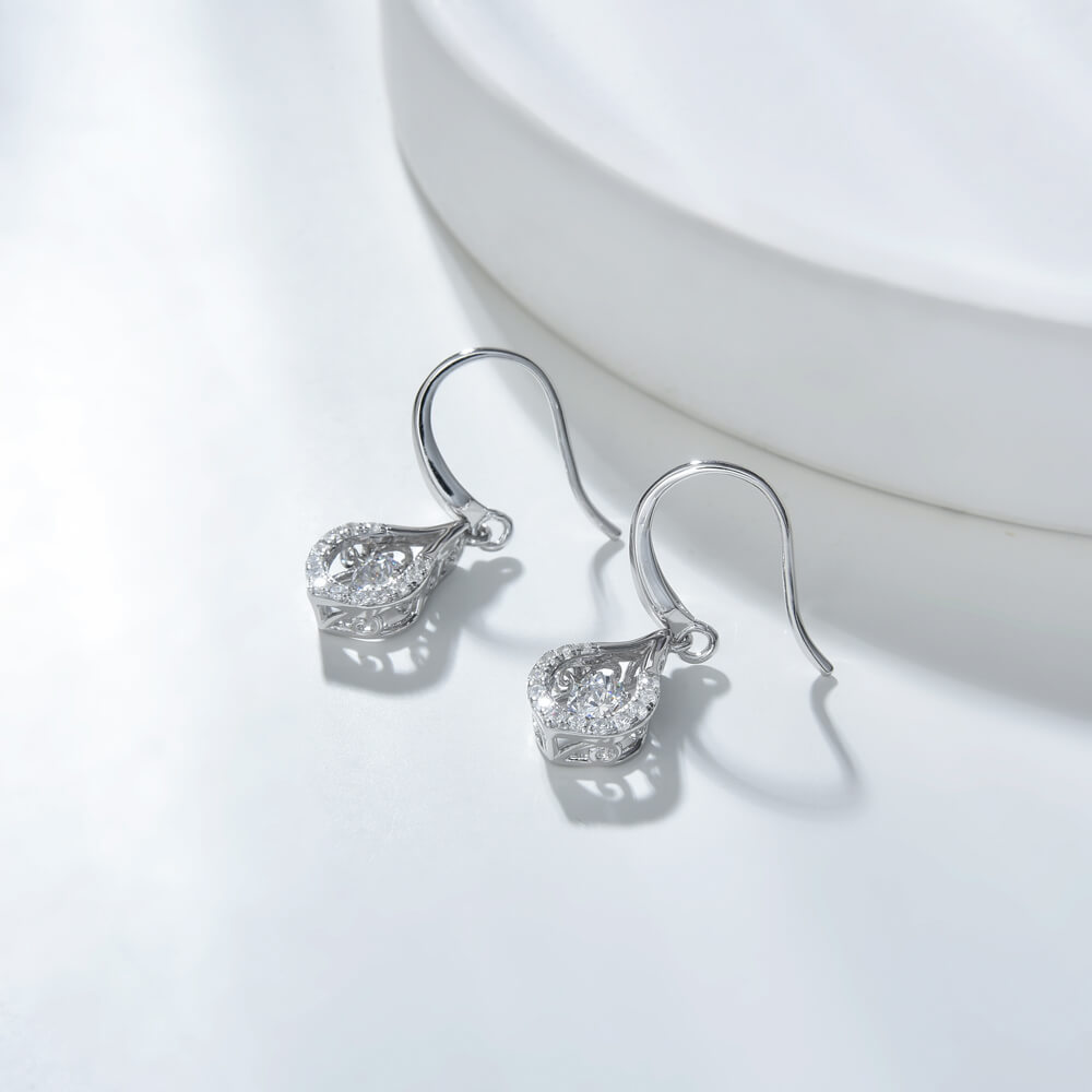 Classic Fashion Design Water Drop Shape 925 Silver Nature Dancing Stone earrings