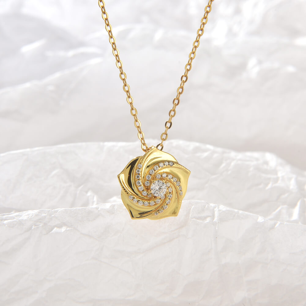 Most Popular 18K Gold Rose Necklace Jewelry Romantic Rose Flower Pendant Necklace For Wedding Gift